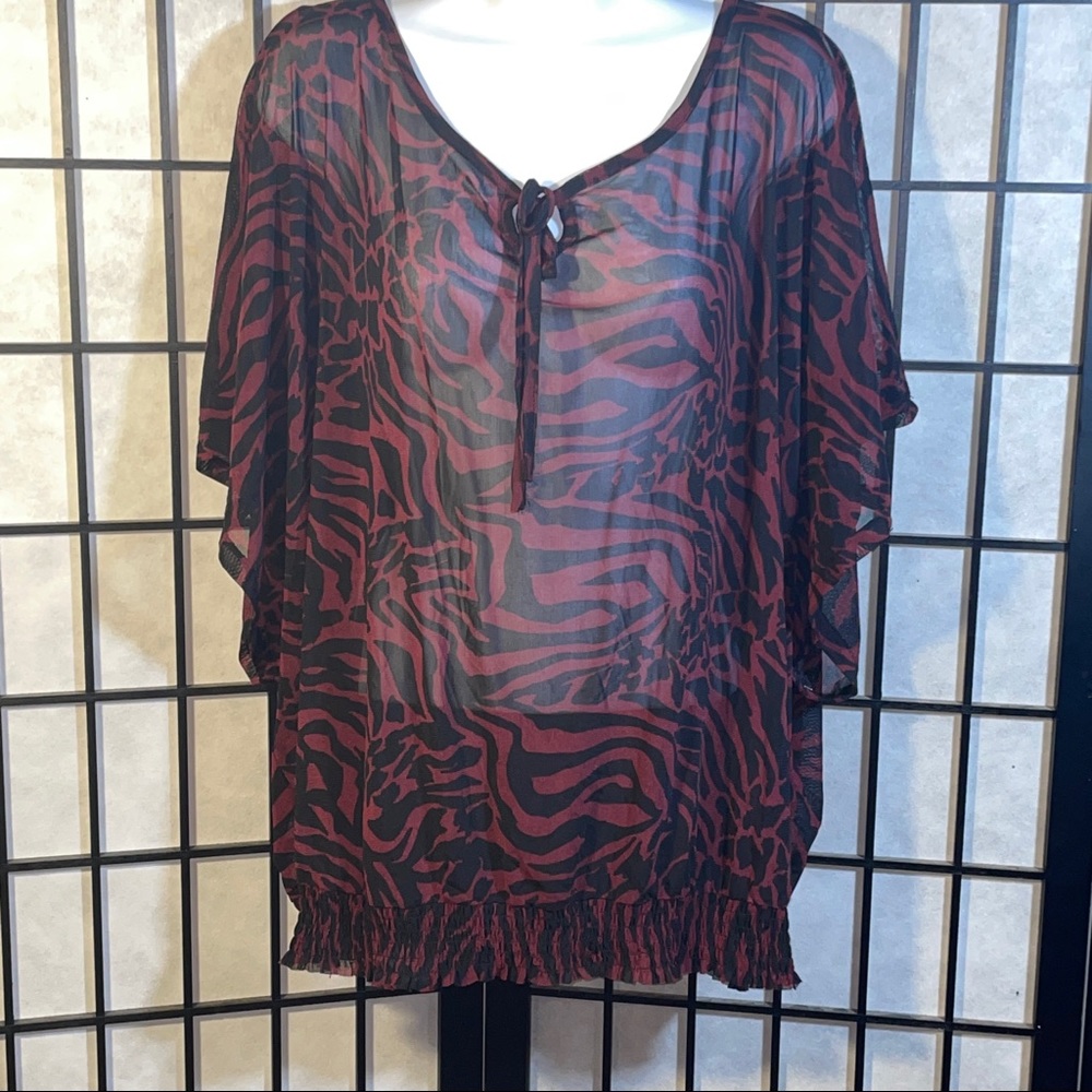 French laundry ladies blouse (No size tag) fits like L/XL